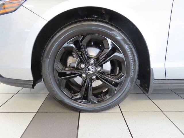 Certified 2025 Honda Accord SE image 16