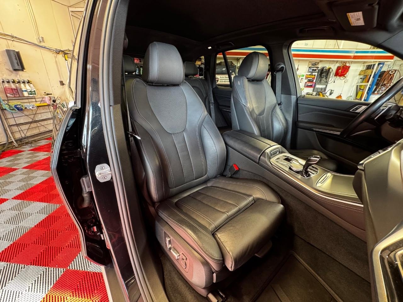 Used 2019 BMW X5 xDrive40i w/ Premium Package 2 image 9