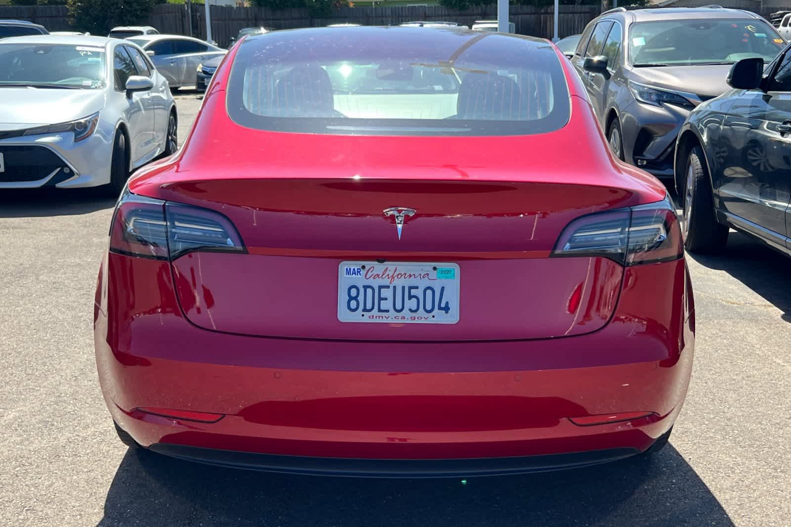 Used 2018 Tesla Model 3 Long Range RWD image 5