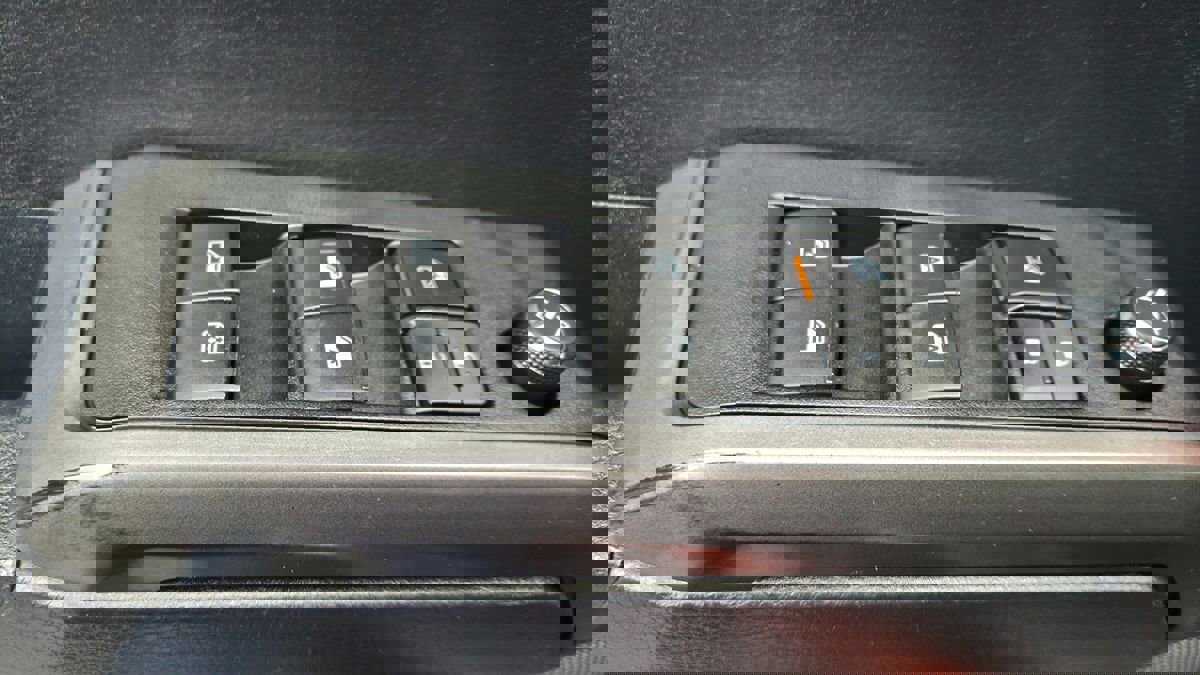 Used 2017 Toyota Tacoma TRD Off-Road image 26