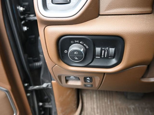 Used 2019 RAM 1500 Laramie image 19