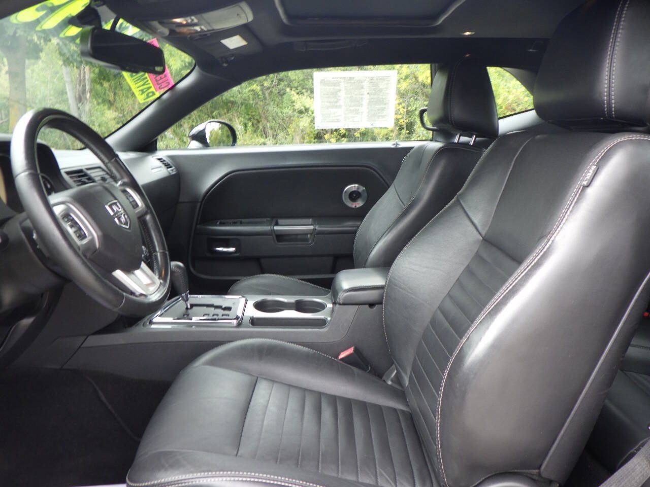 Used 2012 Dodge Challenger SXT Plus RWD image 10