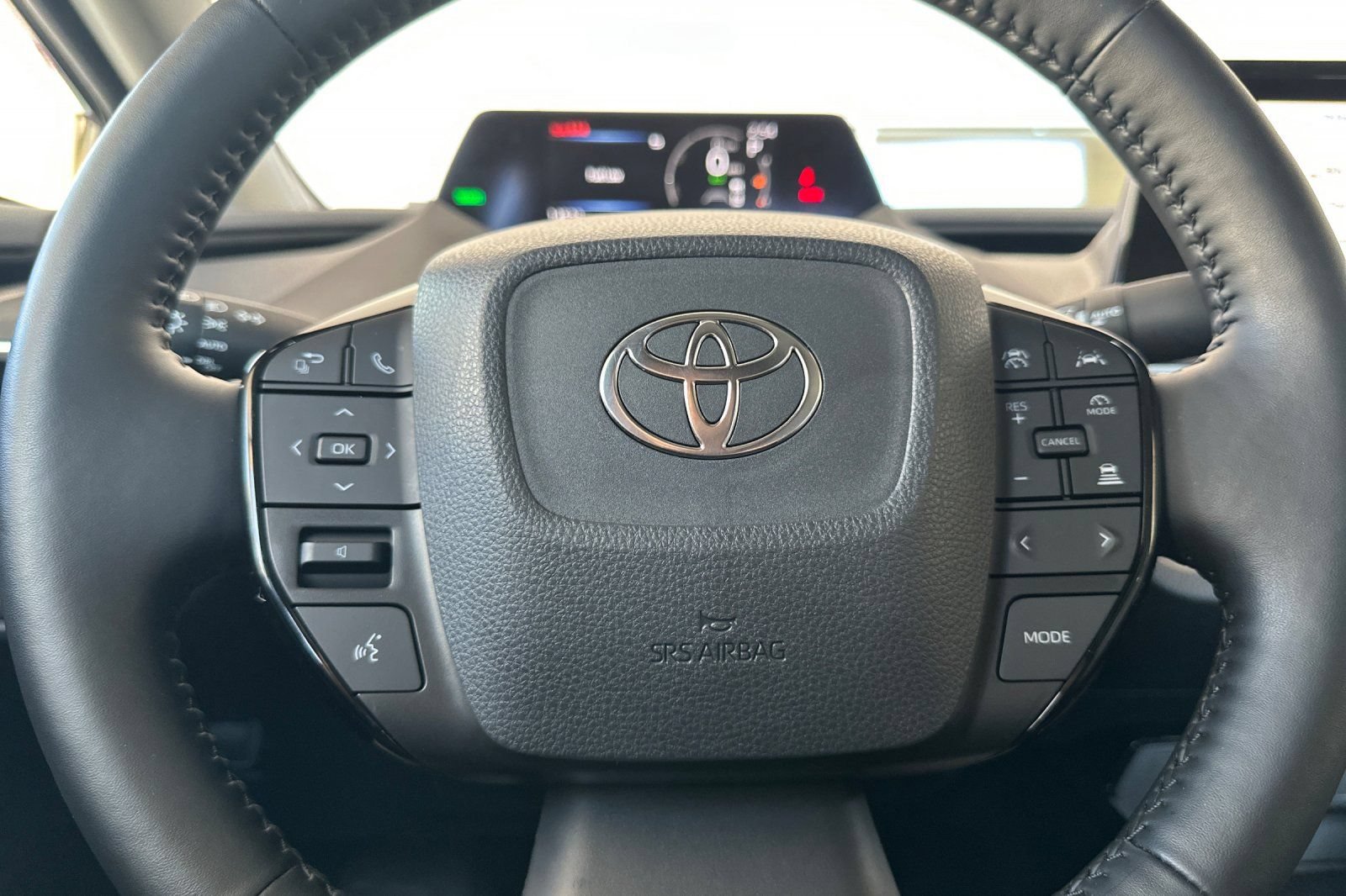 Certified 2024 Toyota Prius XLE FWD image 23