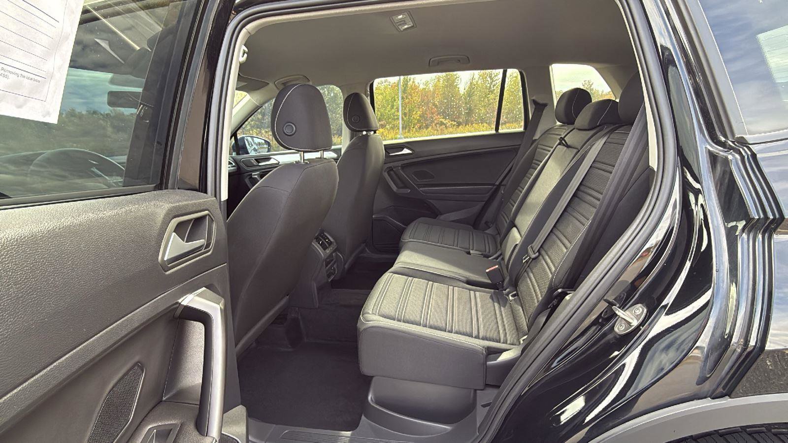 Used 2022 Volkswagen Tiguan S image 22