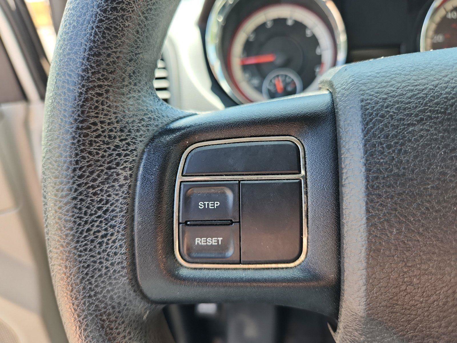 Used 2013 RAM C/V Tradesman FWD image 28