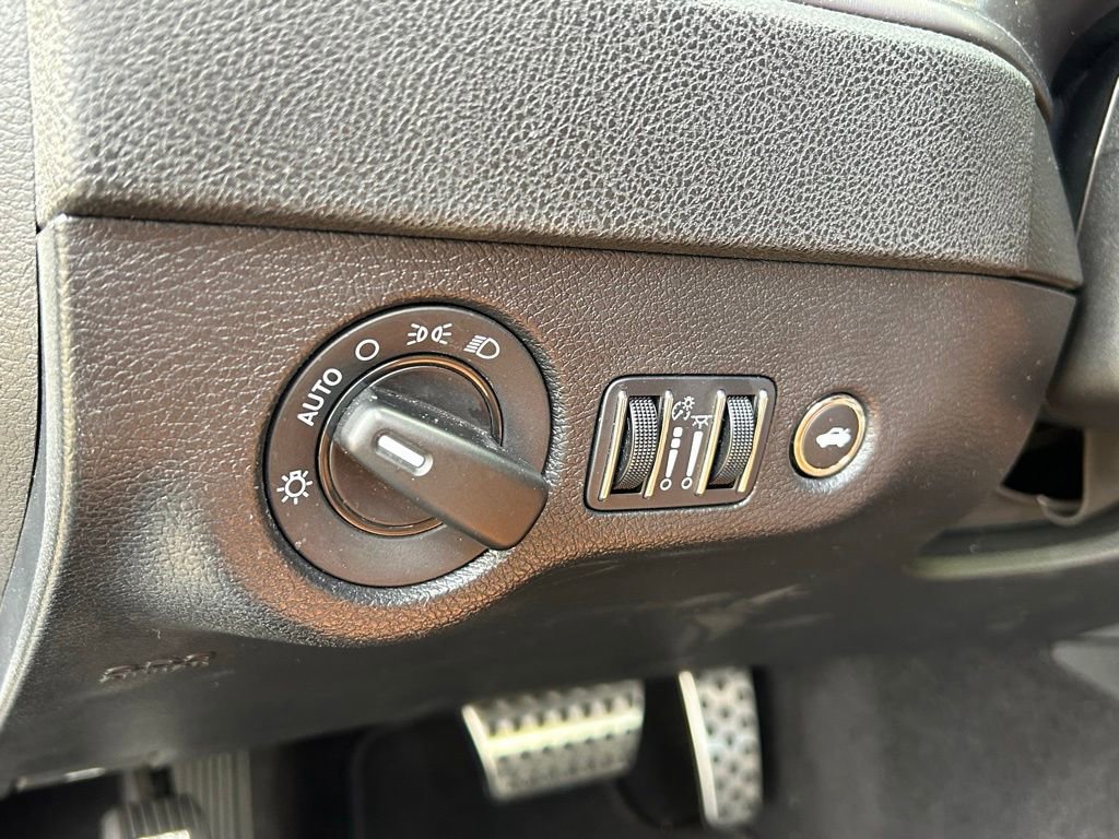 Used 2023 Dodge Charger GT image 42