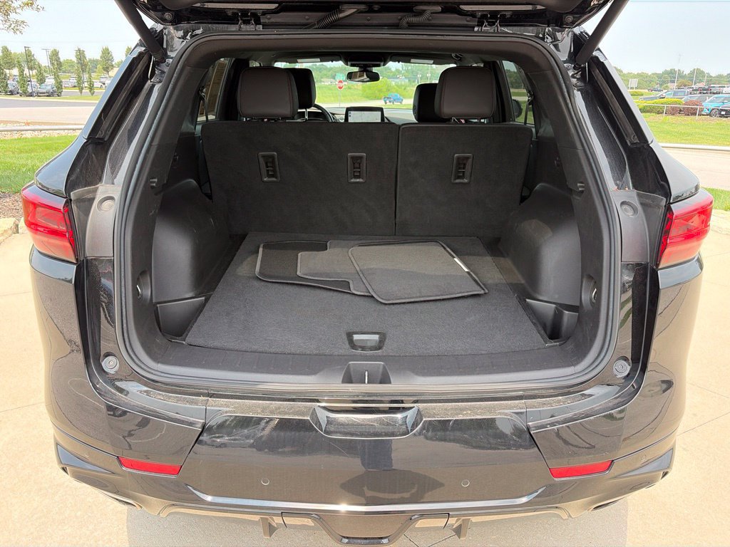 Used 2025 Chevrolet Blazer RS FWD image 55
