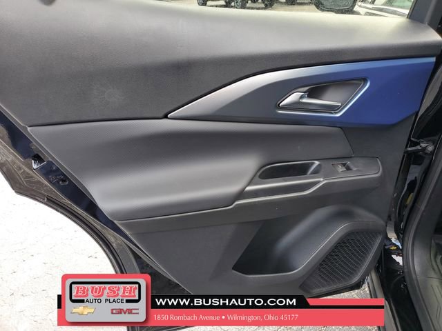 New 2026 Chevrolet Equinox EV LT image 14