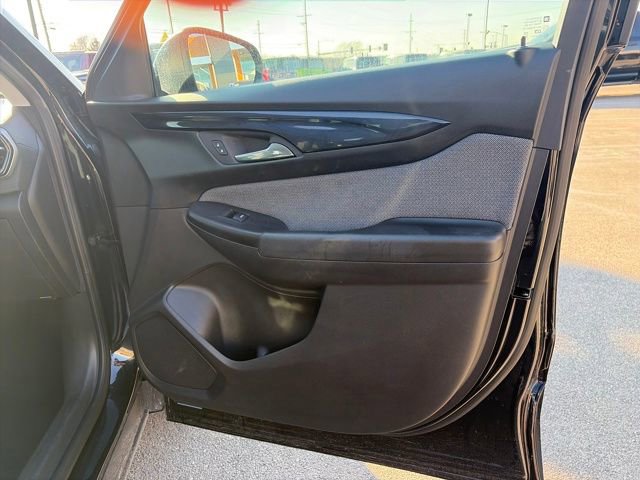 Used 2024 Chevrolet TrailBlazer LS image 36