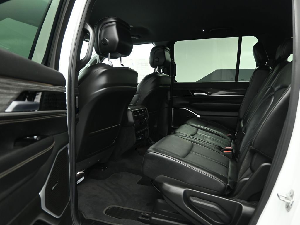 Used 2022 Jeep Wagoneer Series II image 20