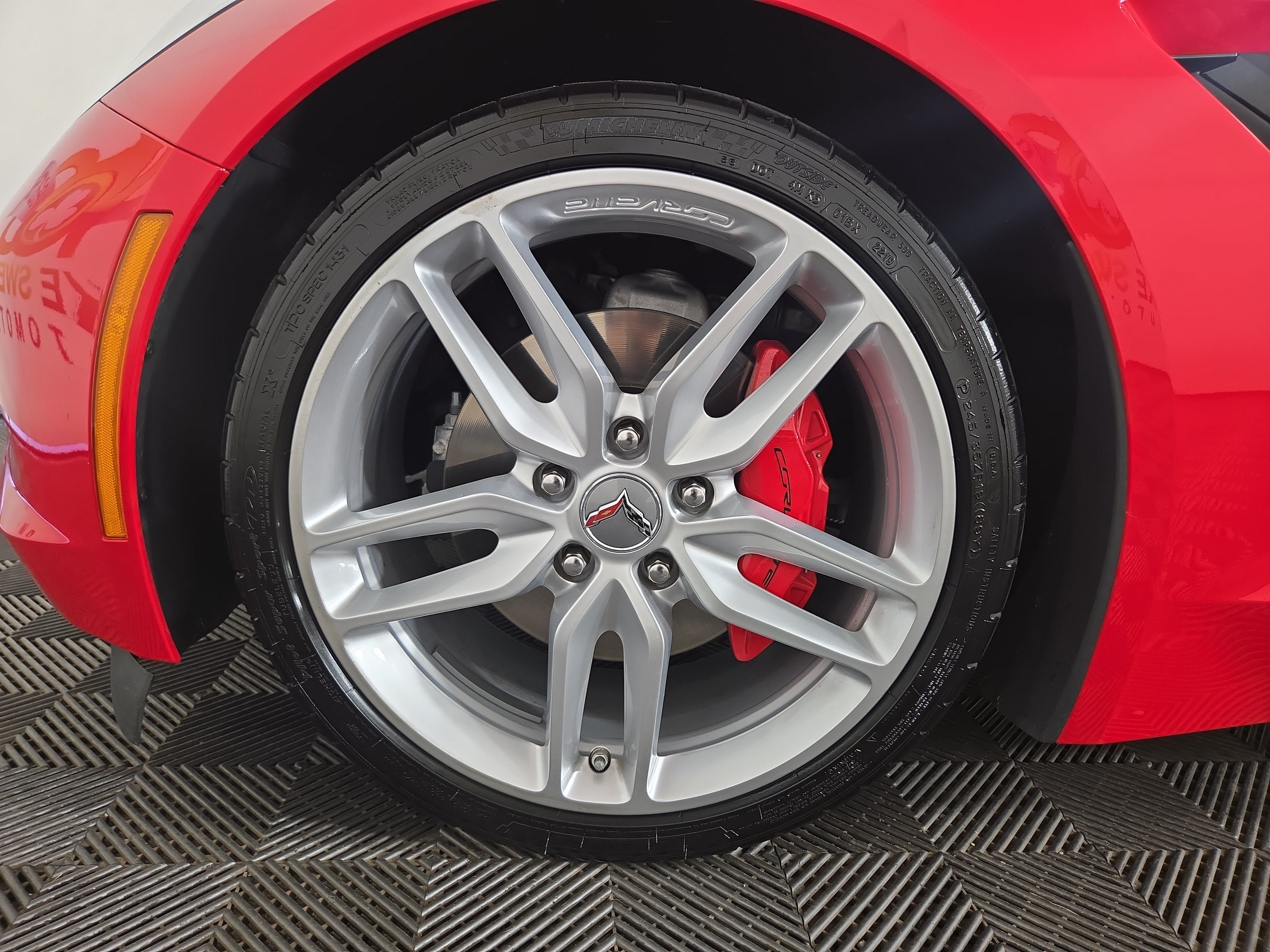 Used 2019 Chevrolet Corvette Stingray Convertible w/ 2LT Preferred Equipment Group RWD image 33