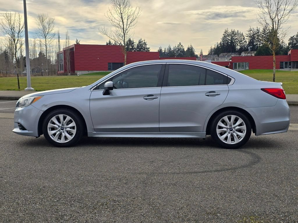 Used 2017 Subaru Legacy 2.5i Premium w/ Moonroof Package AWD/4WD video 2