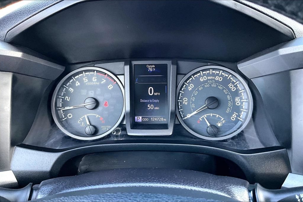 Used 2016 Toyota Tacoma TRD Sport w/ Towing Package RWD image 26