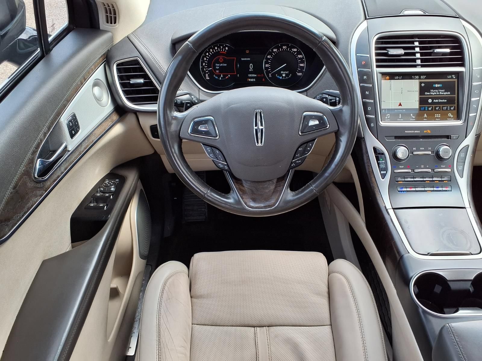 Used 2017 Lincoln MKX Reserve w/ Luxury Package AWD/4WD image 14