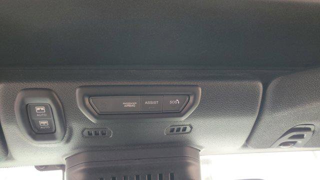 Used 2023 Jeep Wrangler Unlimited Sahara w/ LED Lighting Group AWD/4WD image 28