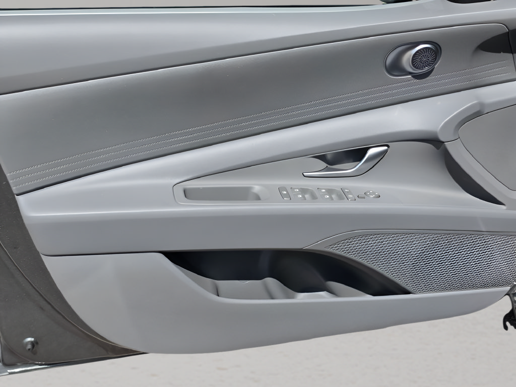 New 2026 Hyundai Elantra SE w/ Cargo Package FWD image 12