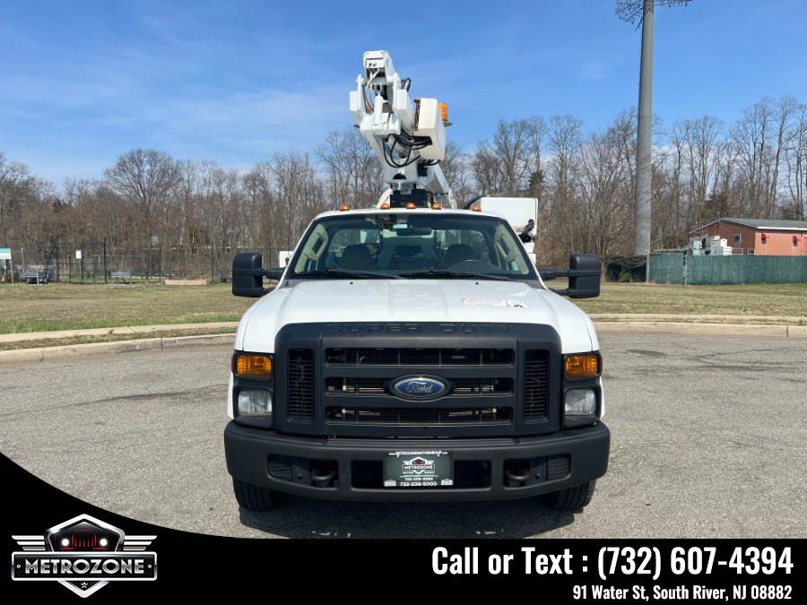 Used 2008 Ford F350 XLT image 2