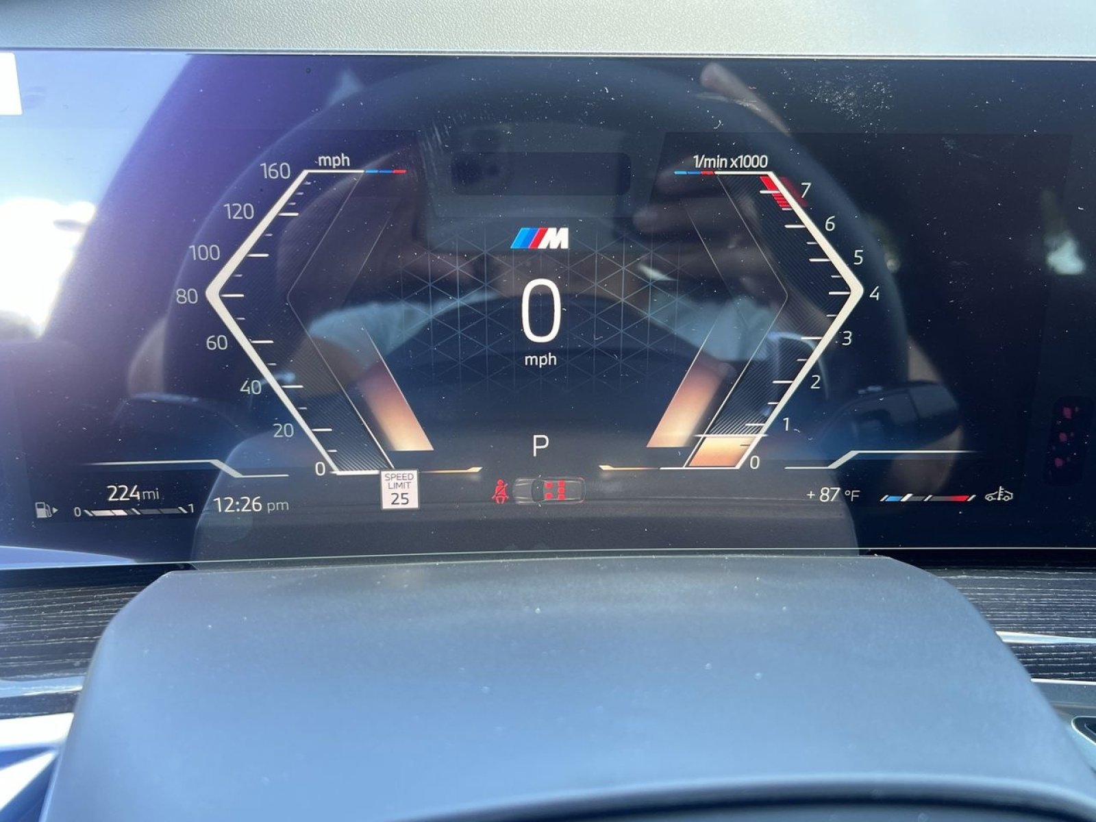 New 2026 BMW X7 xDrive40i w/ M Sport Package image 14