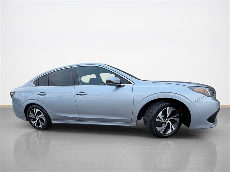 Used 2021 Subaru Legacy Premium AWD/4WD image 2
