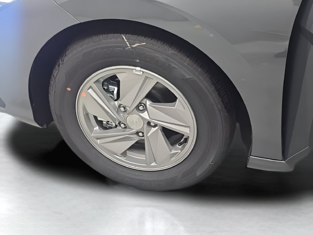 New 2026 Hyundai Elantra SE FWD image 39