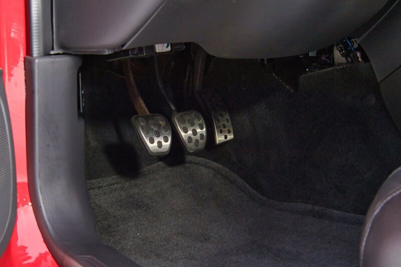 Used 2003 Ford Mustang Mach 1 RWD image 25