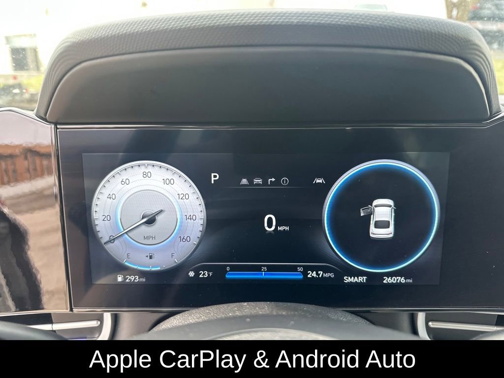 Used 2025 Hyundai Elantra Limited image 16