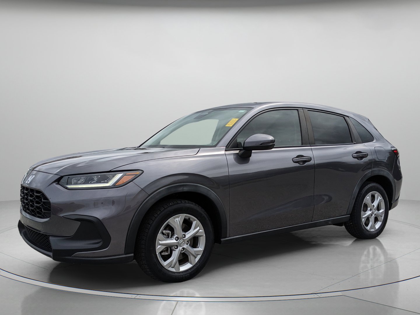 Used 2023 Honda HR-V LX image 2