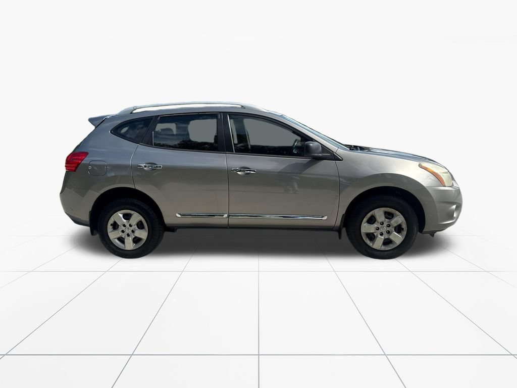 Used 2014 Nissan Rogue S w/ Convenience Package FWD image 9