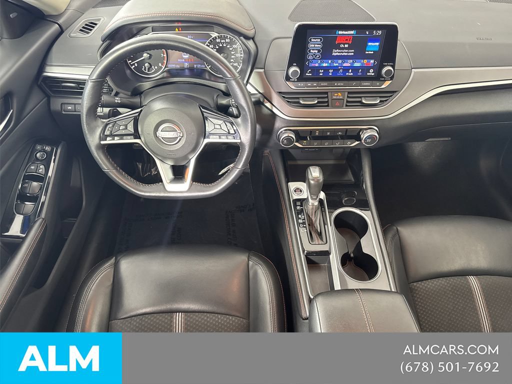 Used 2025 Nissan Altima 2.5 SR FWD image 25