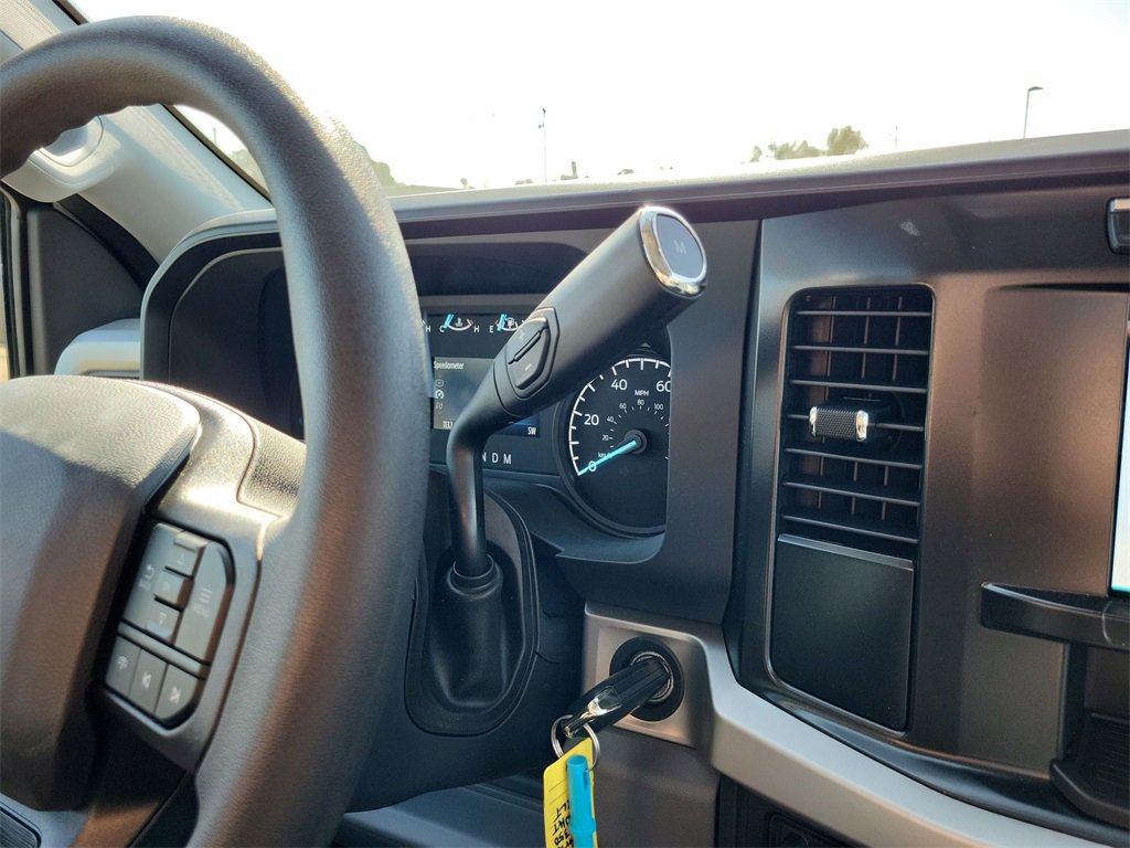 Used 2024 Ford F350 XLT w/ FX4 Off-Road Package image 20