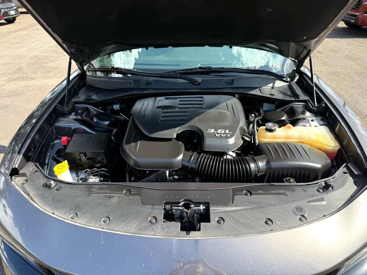 Used 2018 Dodge Charger GT image 29