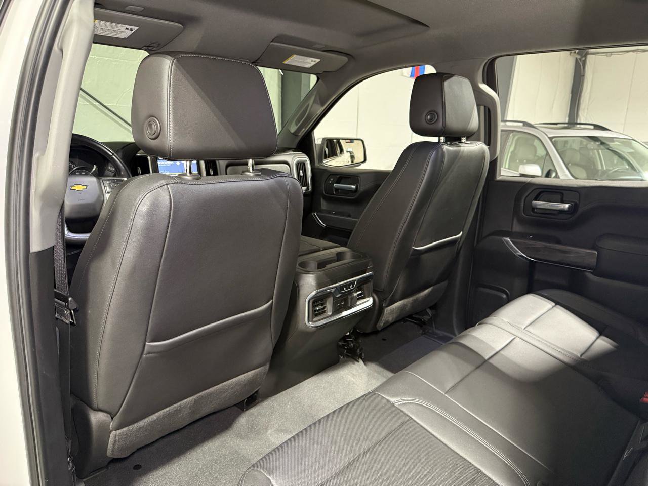 Used 2021 Chevrolet Silverado 1500 LTZ image 32