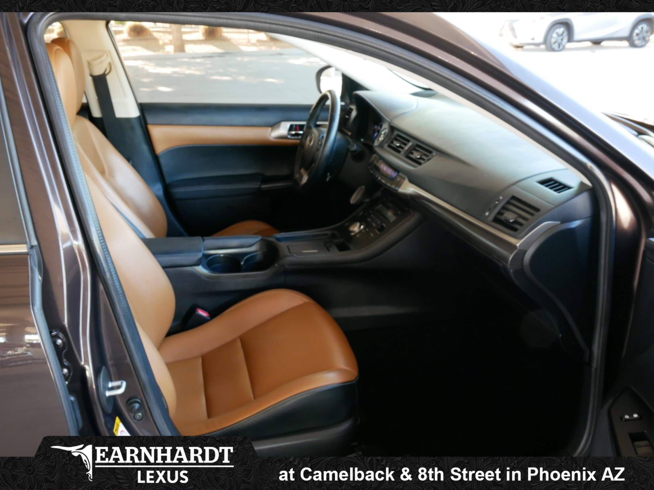 Used 2016 Lexus CT 200h w/ Accessory Package 2 FWD image 10