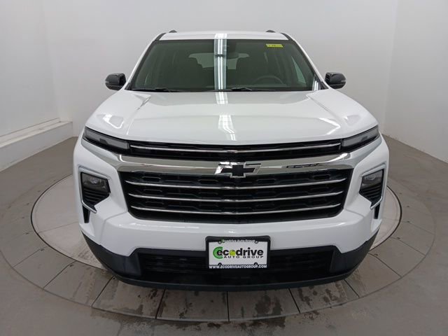 New 2026 Chevrolet Traverse LT w/ LPO, Floor Liner Package image 2