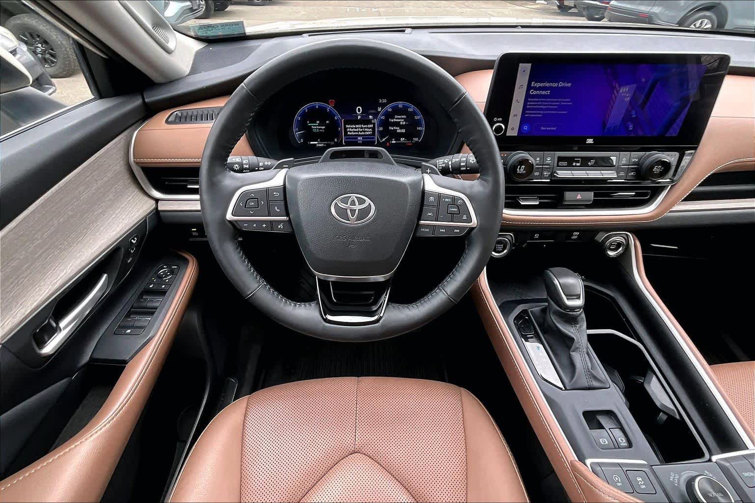 Used 2024 Toyota Grand Highlander Platinum image 6