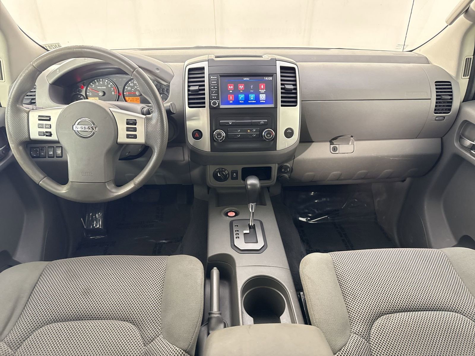 Used 2021 Nissan Frontier SV w/ SV Utility Package image 21