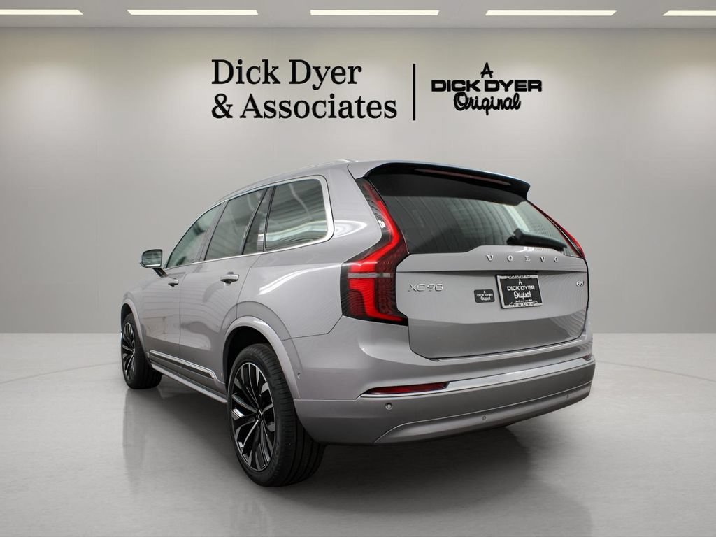 Certified 2026 Volvo XC90 B6 Plus w/ Protection Package Premier AWD/4WD image 5