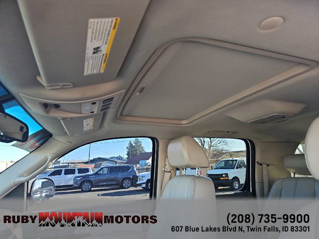 Used 2007 Chevrolet Suburban LT w/ LT Preferred Equipment Group image 12