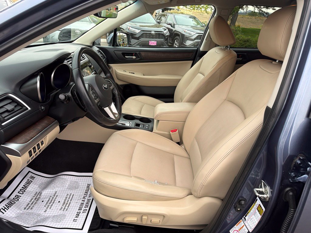 Used 2017 Subaru Outback 2.5i Limited AWD/4WD image 24