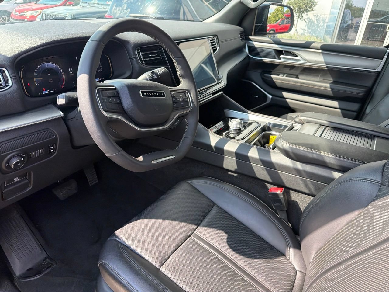 Certified 2024 Jeep Wagoneer Series II AWD/4WD image 13