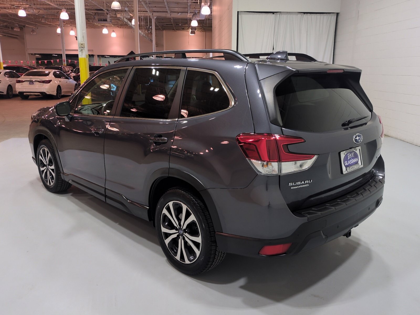Used 2020 Subaru Forester Limited AWD/4WD image 5