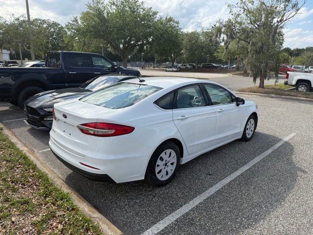Used 2019 Ford Fusion S FWD image 3