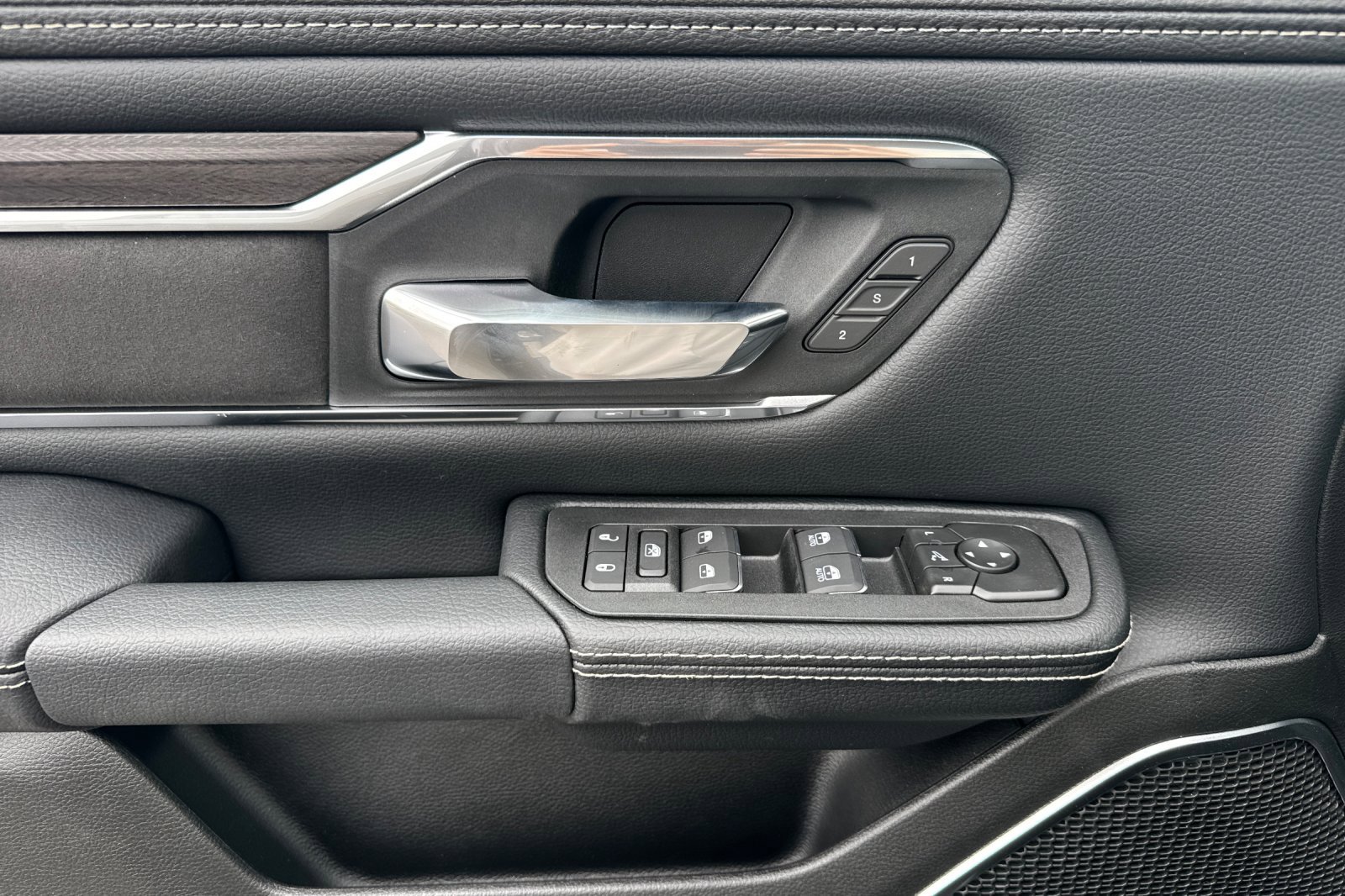 New 2026 RAM 1500 Laramie image 10