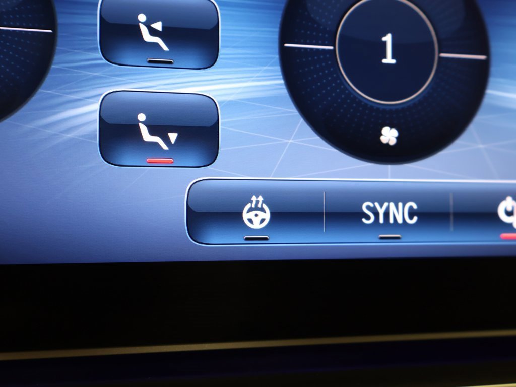 Used 2024 Mercedes-Benz GLS 580 4MATIC w/ Warmth & Comfort Package image 63