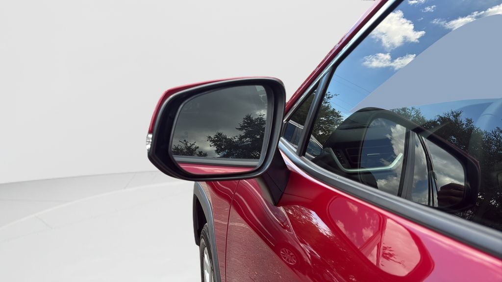 Used 2025 Toyota RAV4 XLE Premium FWD image 26
