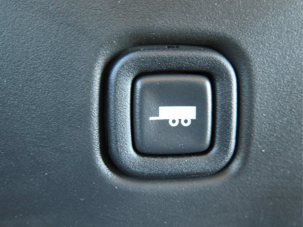 New 2026 Chevrolet Express 2500 w/ Driver Convenience Package RWD image 13