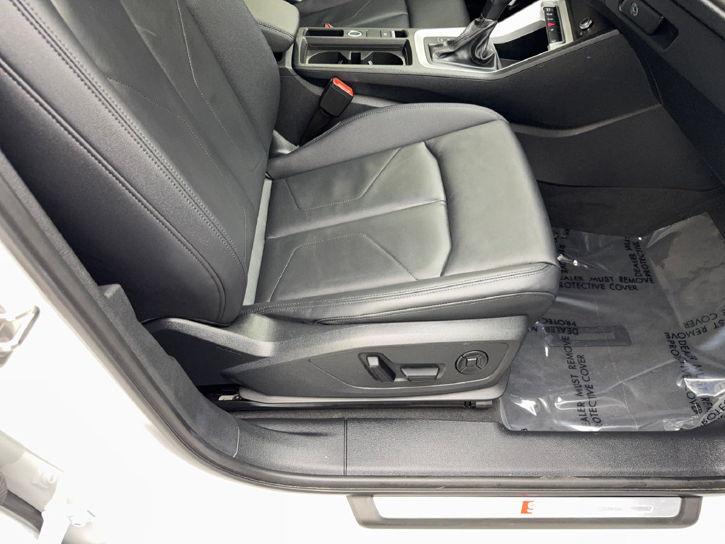 Used 2025 Audi Q3 2.0T Premium AWD/4WD image 47