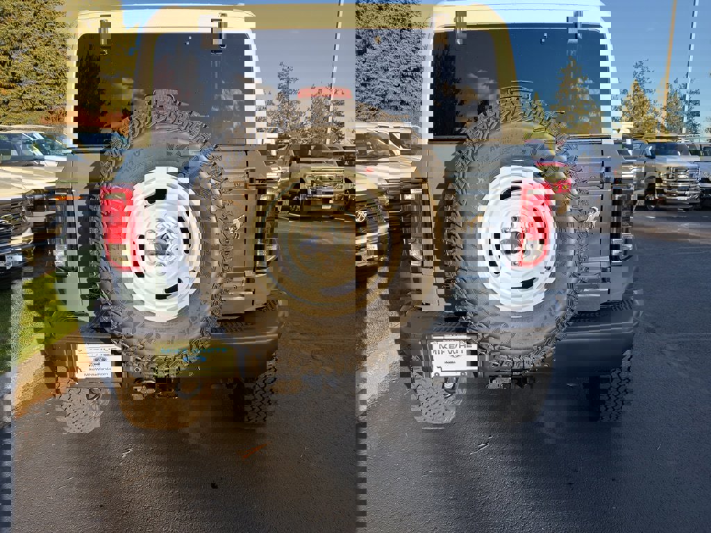 New 2025 Ford Bronco Heritage Edition image 5