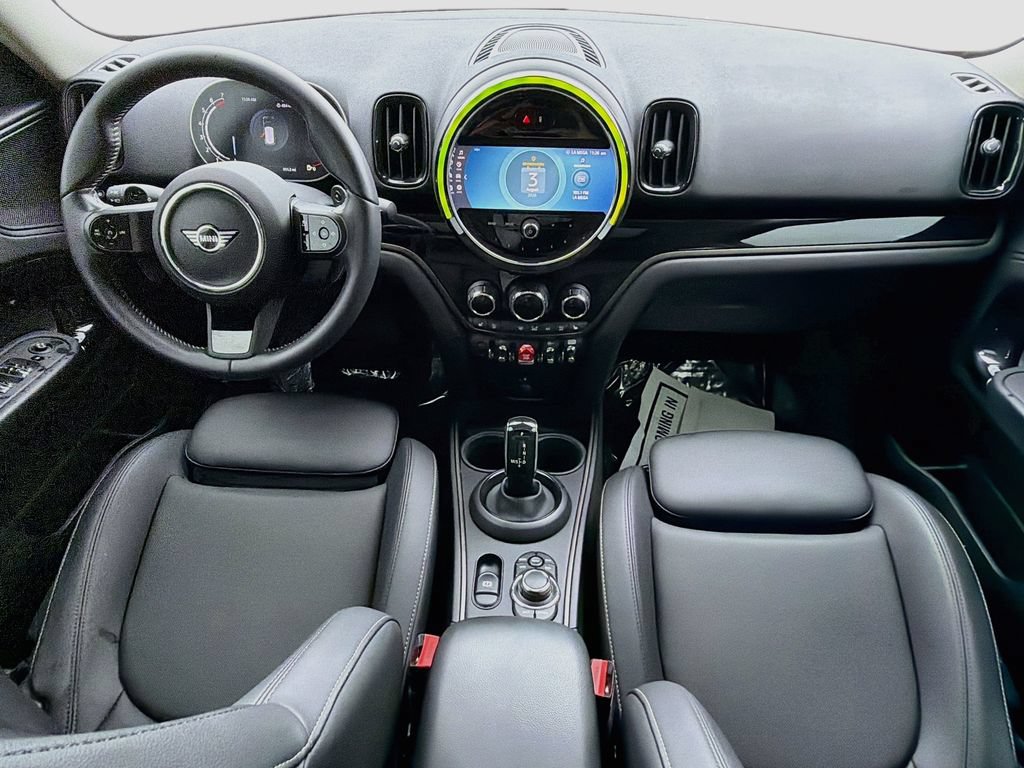 Used 2024 MINI Cooper Countryman S w/ Storage Package FWD image 15