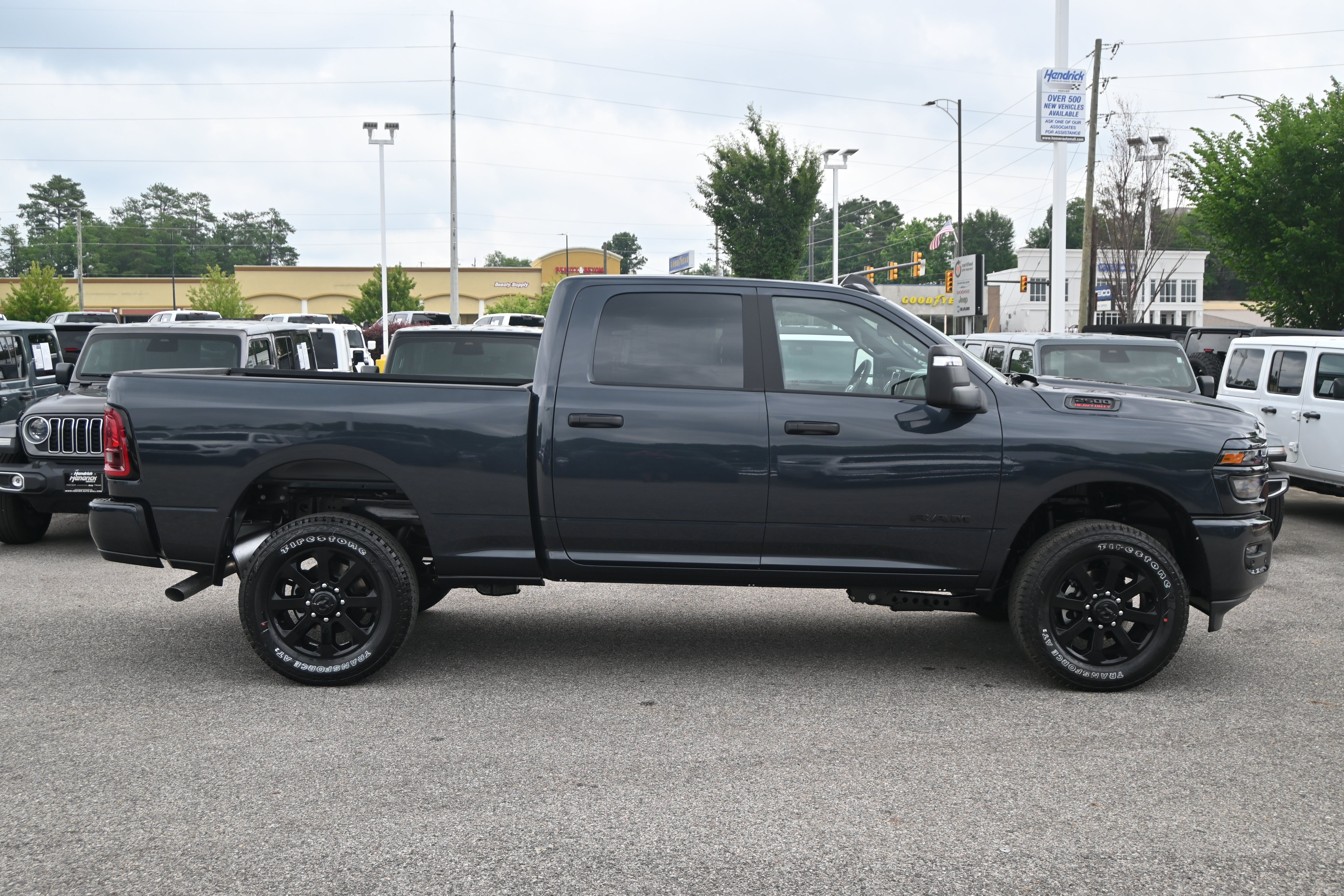 New 2026 RAM 2500 Big Horn AWD/4WD image 11